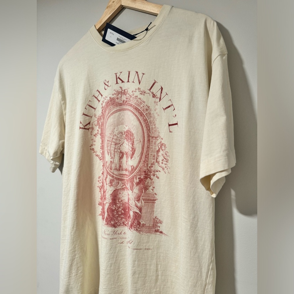 Kith & Kin Exclusive Tee - Picture 3 of 5